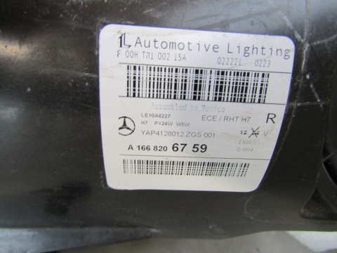 LAMPA PRZÓD MERCEDES ML W166 ZWYKŁA SOCZEWKA 11-15 RH A1668206759