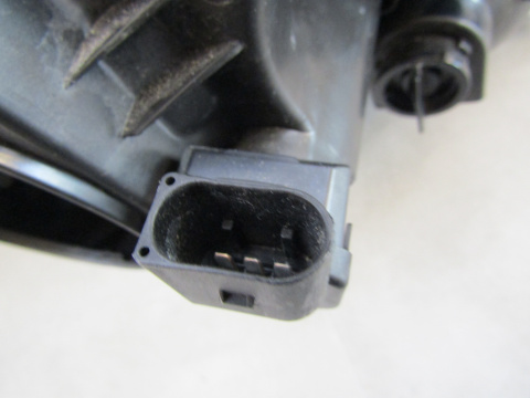 LAMPA PRZÓD MERCEDES ML W164 LIFT ZWYKŁA SOCZEWKA LH 08-11 A1648201959