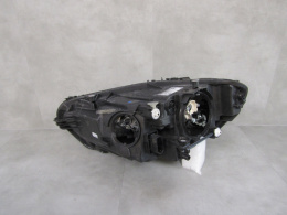 LAMPA PRZÓD MERCEDES CLA W118 ZWYKŁA RH 19-23 A1189062000