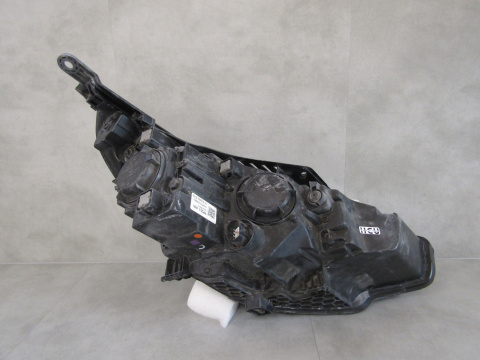 LAMPA PRZÓD HYUNDAI I30 III LIFT ZWYKŁA SOCZEWKA 20- LH 92101G4510