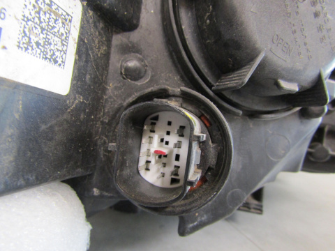 LAMPA PRZÓD HYUNDAI I30 III LIFT ZWYKŁA SOCZEWKA 20- LH 92101G4510