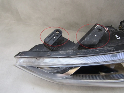 LAMPA PRZÓD HYUNDAI ELANTRA VI 6 ZWYKŁA SOCZEWKA 15-18 LH
