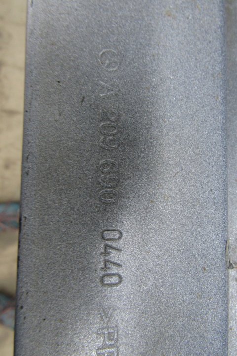 Listwa progowa prawa Mercedes CLK II W 209 01-09