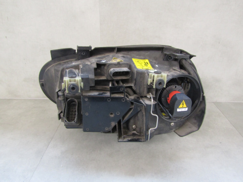 Lampa przód VW Golf 4 IV KSENON 97-06 RH 1J1941016L