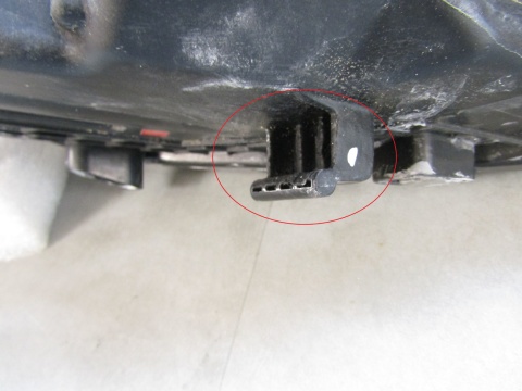 LAMPA PRZÓD HYUNDAI I30 III ZWYKŁA SOCZEWKA 17-20 LH