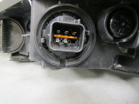 Lampa przód Hyundai Kona 1 LED DRL RH 17-21