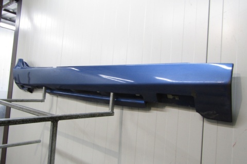 Listwa progowa prawa Volvo V40 V-40 12-19 próg
