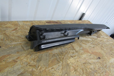 Kierownica powietrza wlot VW AUDI SEAT SKODA 2Q 2Q0129509A