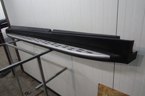 Listwa progowa lewa Mercedes ML 166 10-15 GLE 15-18