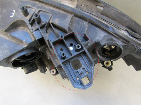 Lampa przód Mercedes CLA W117 LIFT ZWYKŁA 16-19 RH A1178200461