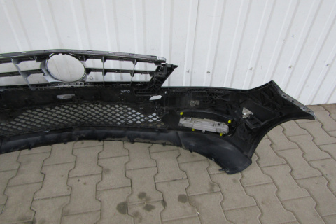 Zderzak przód przedni Mercedes C klasa 204 AMG lift 11- (LEDY)