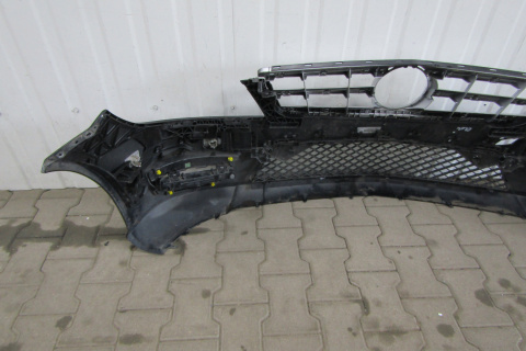 Zderzak przód przedni Mercedes C klasa 204 AMG lift 11- (LEDY)