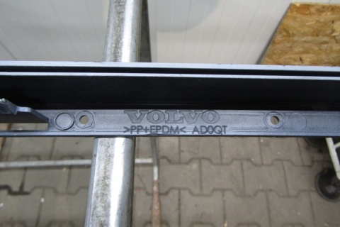 Listwa progowa lewa Volvo XC90 2 15- 31373709