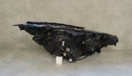 LAMPA PRZÓD TOYOTA RAV4 IV 5 V LED 19-21 LH