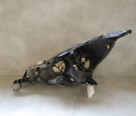 LAMPA PRZÓD CITROEN C3 LIFT DS3 ZWYKŁA 09-14 RH
