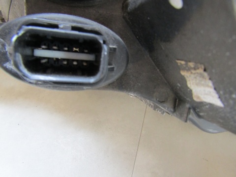 LAMPA PRZÓD CITROEN C3 LIFT DS3 ZWYKŁA 09-14 RH