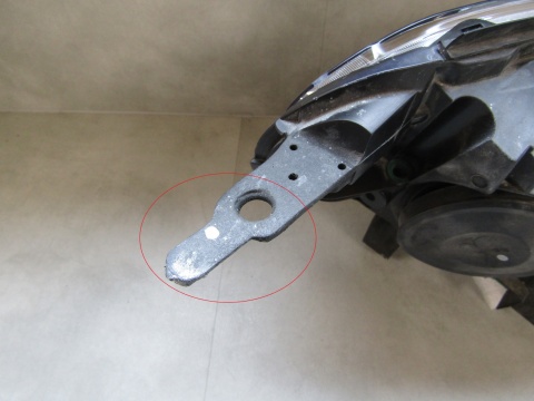 LAMPA PRZÓD TOYOTA PROACE 2 II KSENON NIESKRĘTNY 16-23 LH 9808589980-00
