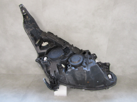 Lampa przód Peugeot 208 I Lift ZWYKŁA SOCZEWKA 15-19 LH 9810805780