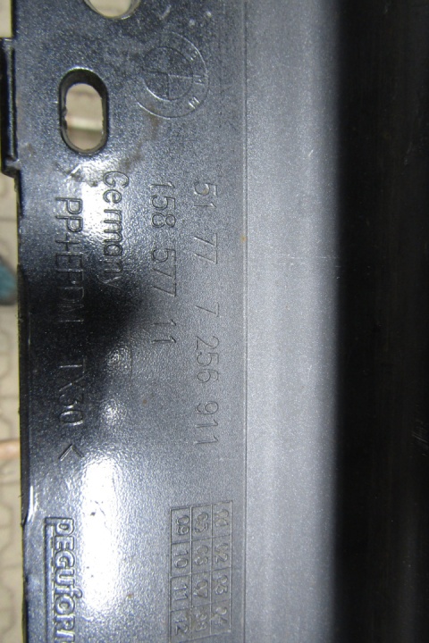 Listwa progowa lewa BMW 3 F30 F31 11-18 sedan kombi