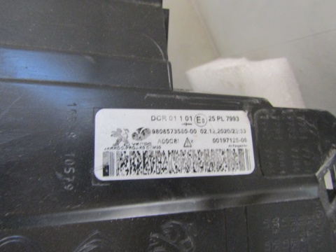 LAMPA PRZÓD PEUGEOT EXPERT III 3 KSENON NIESKRĘTNY 16-23 LH 9808573580-00