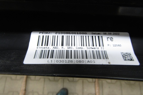 Listwa progowa prawa BMW G80 M3 20 M-3 51778084408