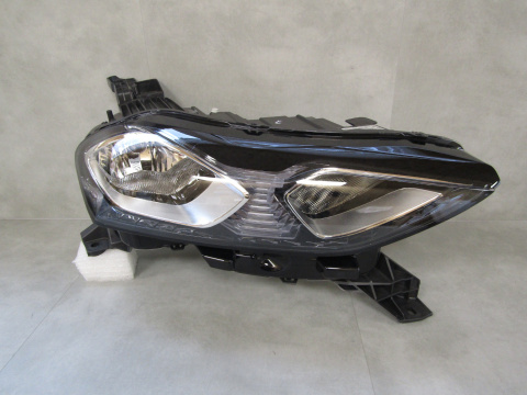 Lampa przód Citroen DS3 DS 3 CROSSBACK ZWYKŁA 18- RH 98200840580