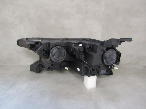 Lampa przód Citroen DS3 DS 3 CROSSBACK ZWYKŁA 18- RH 98200840580