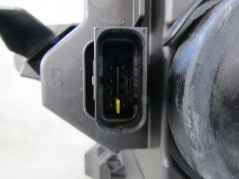 Lampa przód Citroen DS3 DS 3 CROSSBACK ZWYKŁA 18- RH 98200840580