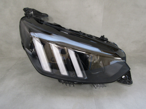 Lampa przód Peugeot 208 II 2008 II FULL LED 19-23 RH 9850177480