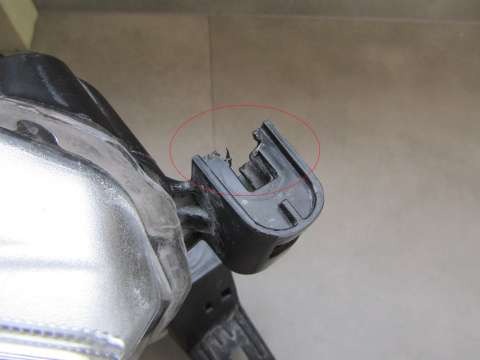 Lampa przód Toyota Hilux 8 VIII SOCZEWKA LED 15- RH