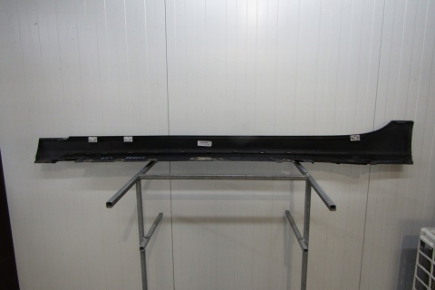 Listwa progowa prawa BMW 1 F40 M Pakiet 19-