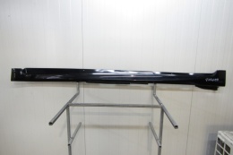 Listwa progowa lewa Toyota Avensis Lift 15-18 T27