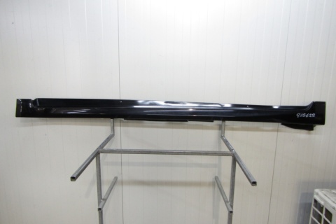 Listwa progowa lewa Toyota Avensis Lift 15-18 T27
