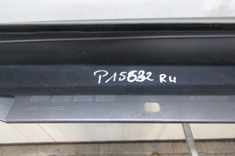 Listwa progowa prawa Mercedes A klasa 177 AMG 18-