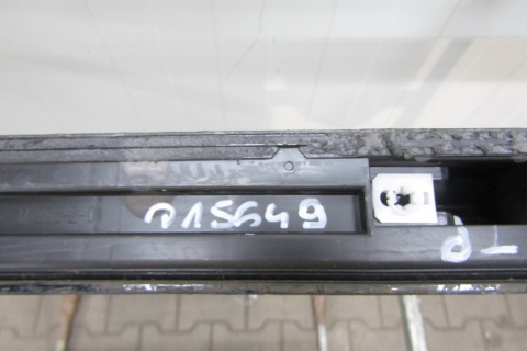 Listwa progowa prawa Audi A1 S line 82A 17- S1