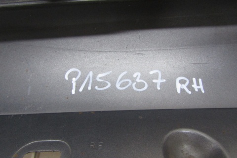 Listwa progowa prawa Mercedes E 207 AMG Coupe 09-17