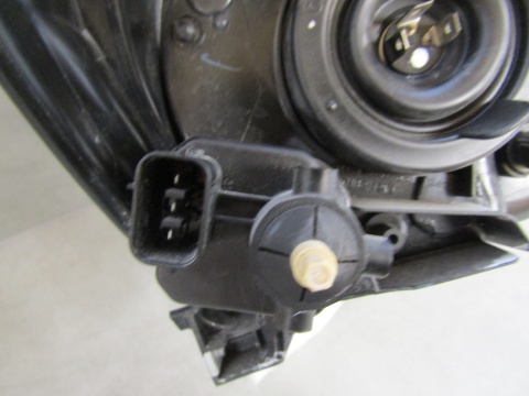 LAMPA PRZÓD MITSUBISHI SPACE STAR 2 II ZWYKŁA 12-15 LH