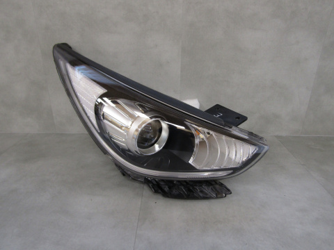 LAMPA PRZÓD KIA NIRO I SOCZEWKA + LED RH 16-19
