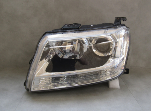 LAMPA PRZÓD SUZUKI GRAND VITARA 2 KSENON 05-08 LH