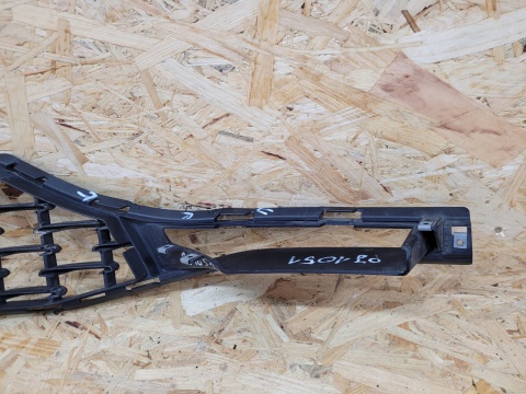 Kratka zderzaka przód przednia lewa MASERATI QUATTROPORTE VI 6 M156 LIFT 17-23