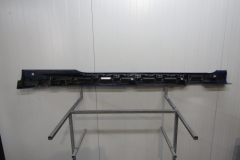 Listwa progowa lewa Ford Fiesta MK7 ST 3d Lift 12