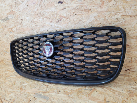 Grill atrapa znaczek emblemat zderzaka przód JAGUAR F-PACE X761 LIFT 20-