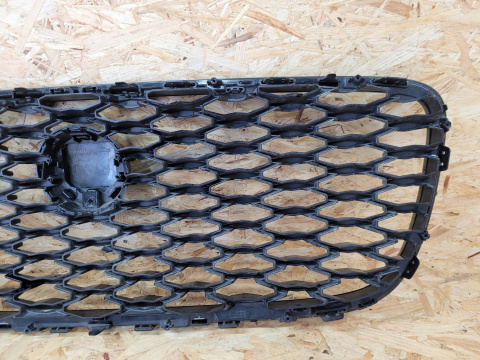 Grill atrapa znaczek emblemat zderzaka przód JAGUAR F-PACE X761 LIFT 20-