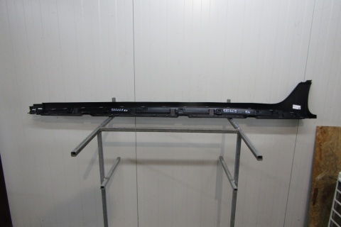 Listwa progowa prawa Ford Fiesta Active MK8 18-