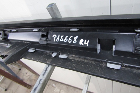 Listwa progowa prawa Ford Fiesta Active MK8 18-