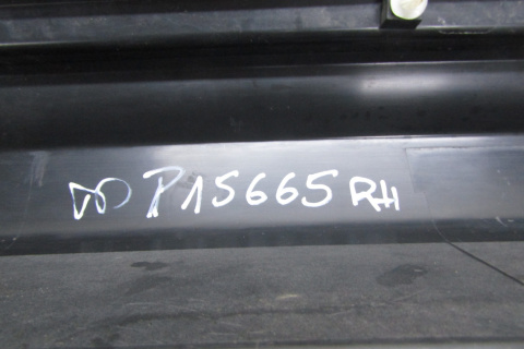 Listwa progowa prawa Suzuki Vitara II 2 próg 15-