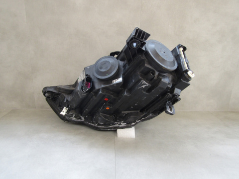 LAMPA PRZÓD AUDI A3 8V0 ZWYKŁA 13-16 RH 8V0.941.004