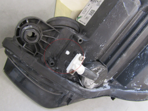 LAMPA PRZÓD AUDI A3 8V0 ZWYKŁA 13-16 RH 8V0.941.004
