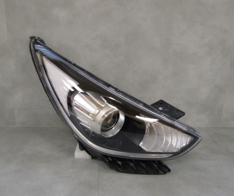 LAMPA PRZÓD KIA NIRO I SOCZEWKA + LED RH 16-19