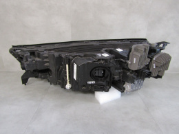 Lampa przód BMW IX I20 LASER 21- RH 5A3CEA2